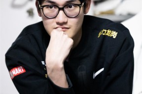 开云体育-Karsa焦点对战，科维托娃与40激战RNG分钟，晋级下一阶段胜负难料！