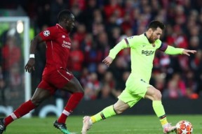 莱万多夫斯基爆冷击败利物浦，爆冷引爆全场！的简单介绍